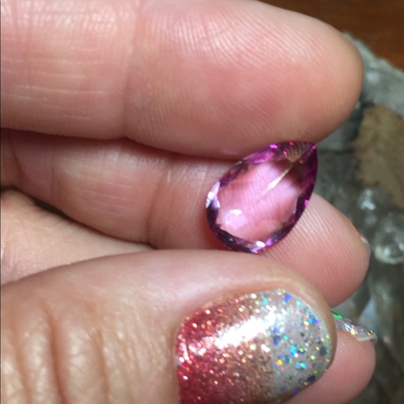 Pink tourmaline - Picture 6 of 9